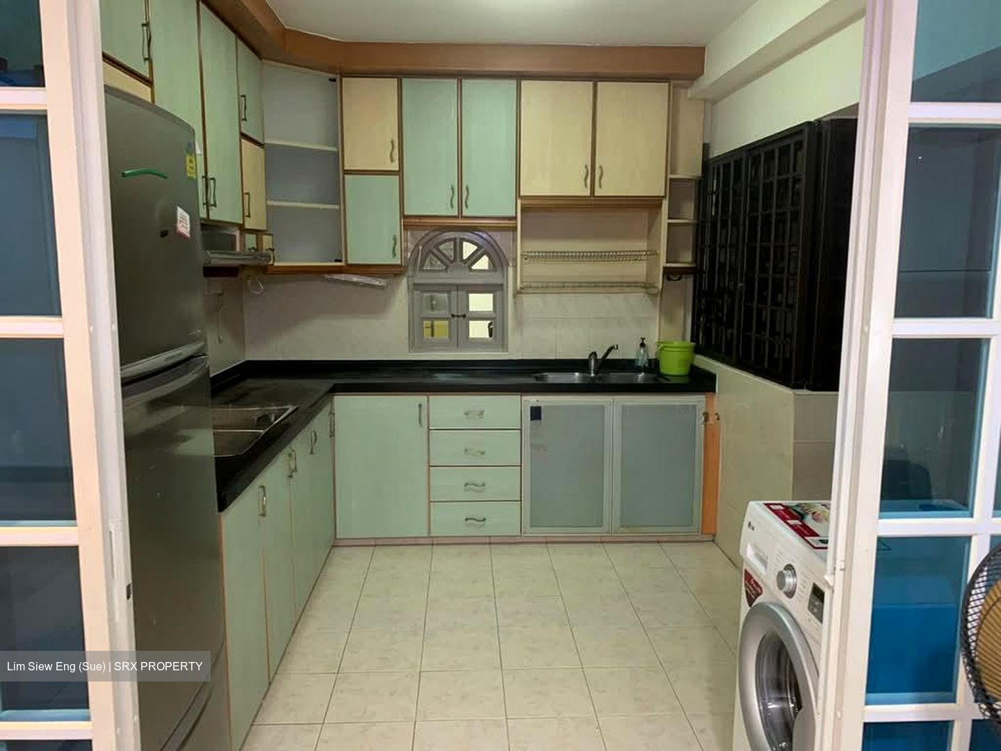 Blk 147 Tampines Avenue 5 (Tampines), HDB Executive #591224671